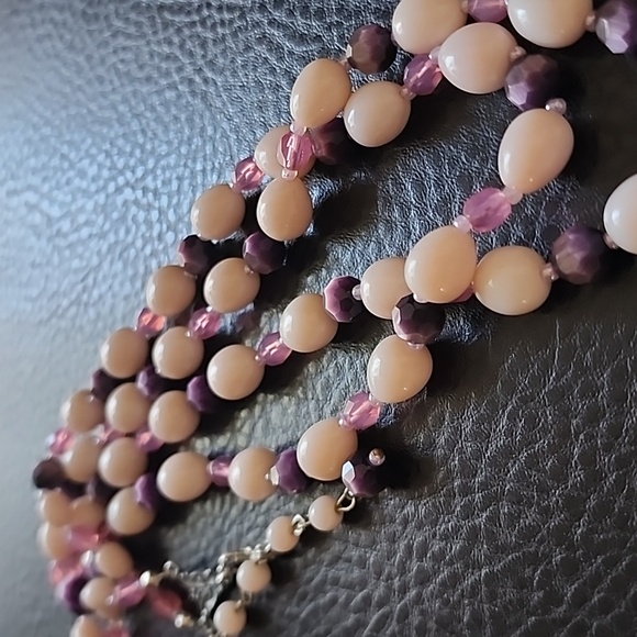 VTG Pink and Purple Beaded Necklace - Picture 1 of 8